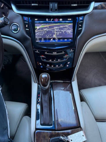 2013 Cadillac XTS Luxury Collection