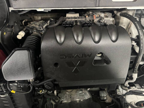 2019 Mitsubishi Outlander SE