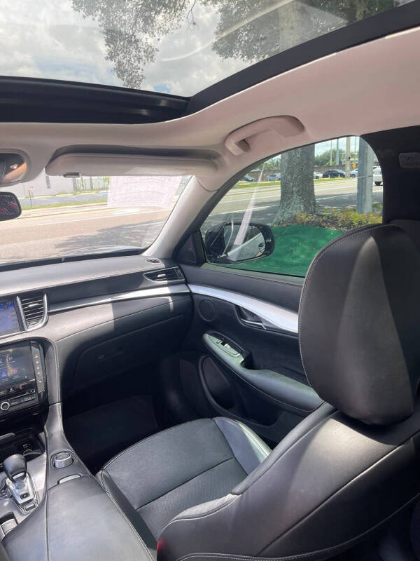 2019 Infiniti QX50 Essential