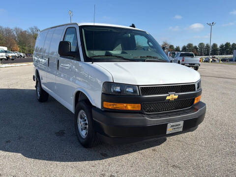 2025 Chevrolet Express 2500