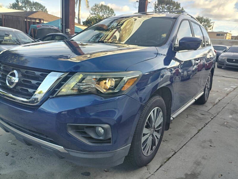 2017 Nissan Pathfinder