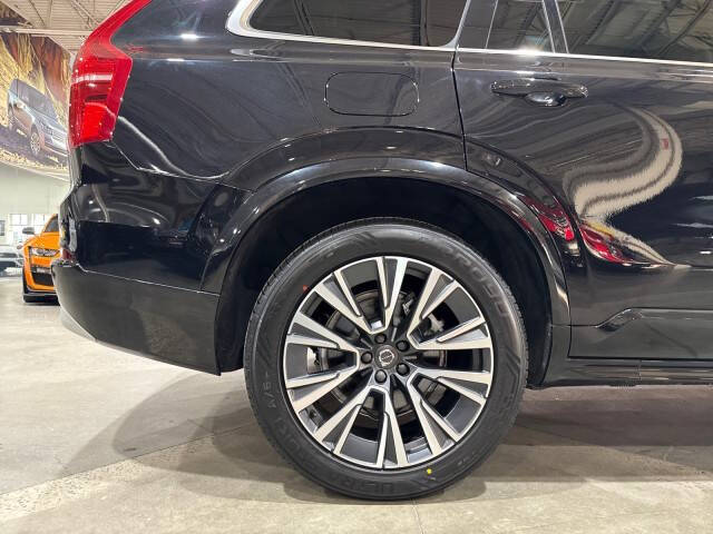 2022 Volvo XC90 T5 Momentum