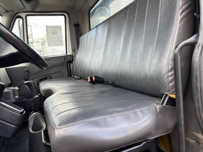 2014 International DuraStar 4300