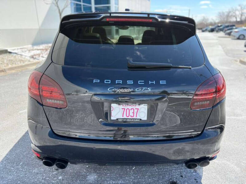 2013 Porsche Cayenne GTS
