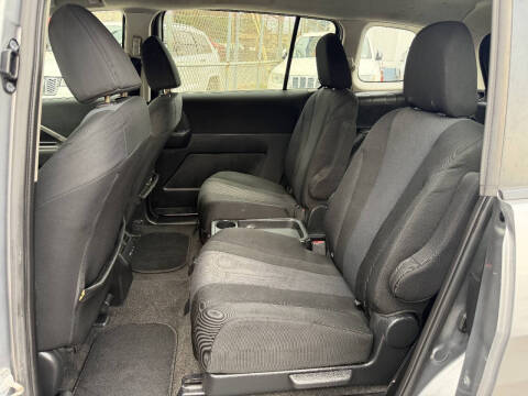 2014 Mazda MAZDA5 Sport