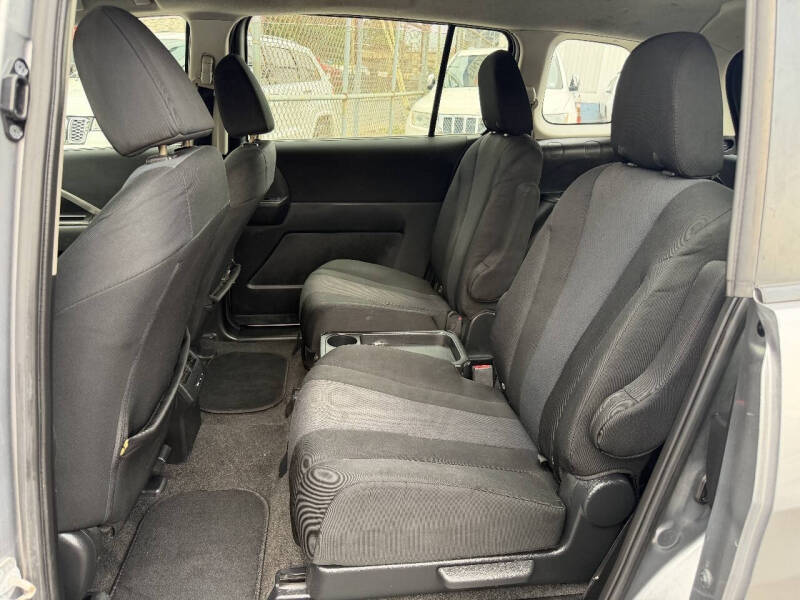 2014 Mazda MAZDA5 Sport