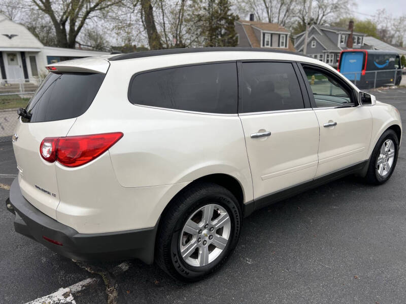 2012 Chevrolet Traverse LT
