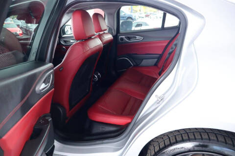 2017 Alfa Romeo Giulia Ti