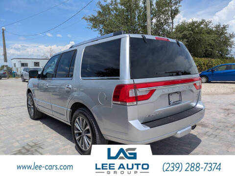 2017 Lincoln Navigator Select