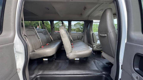 2017 Chevrolet Express LS 3500
