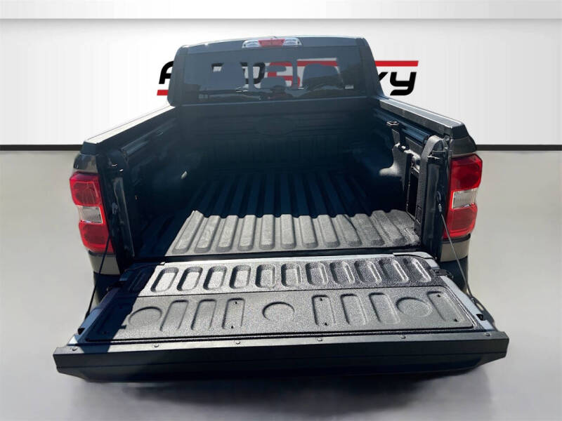 2024 Ford Maverick Lariat