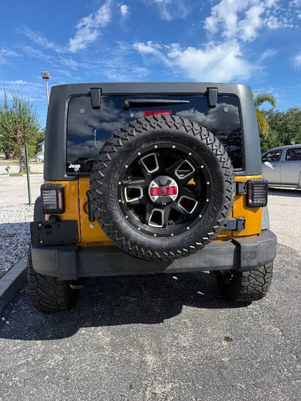 2014 Jeep Wrangler Unlimited Freedom Edition