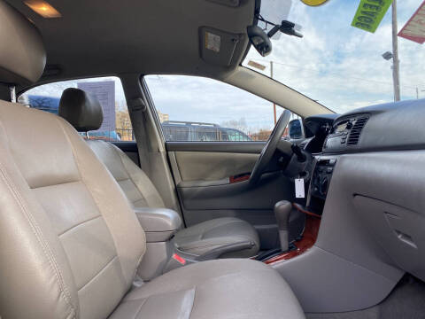 2003 Toyota Corolla LE