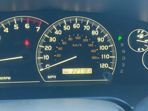 2005 Toyota Sequoia Limited