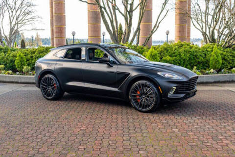 2022 Aston Martin DBX