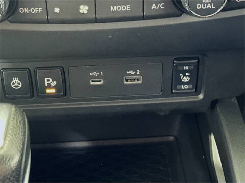 2025 Nissan Frontier SV