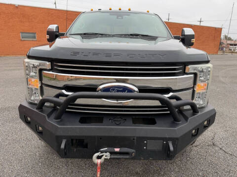 2017 Ford F-350 Super Duty Lariat