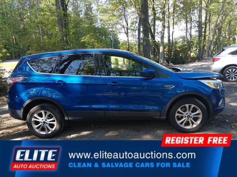2017 Ford Escape SE