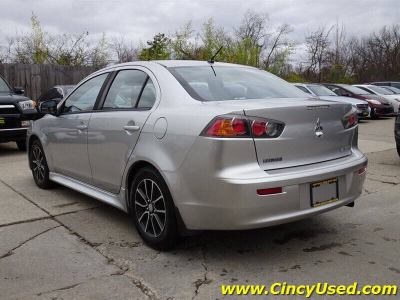 2017 Mitsubishi Lancer ES