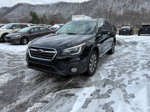 2018 Subaru Outback for sale at Auto Advantage LLC in Bristol TN