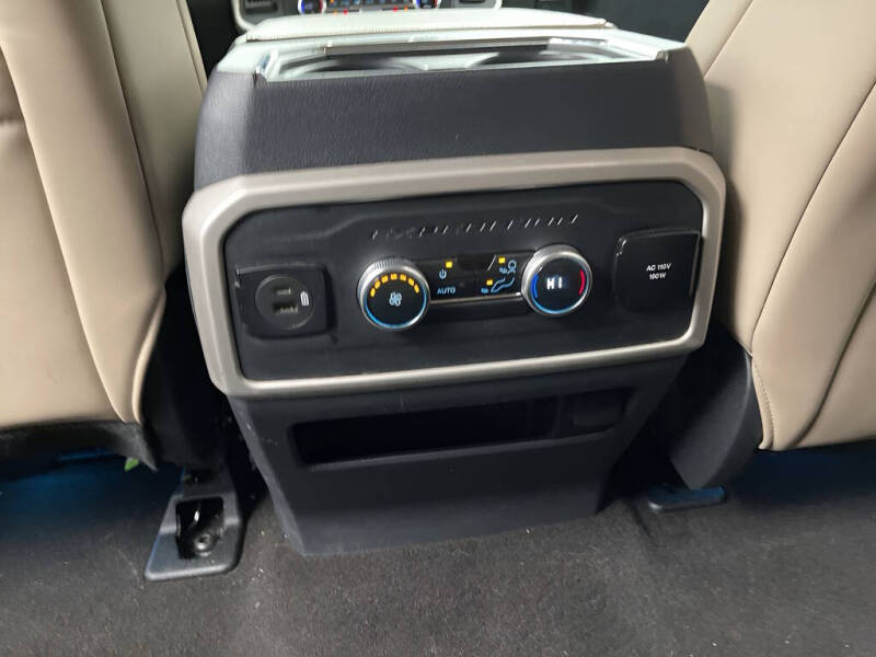 2023 Ford Expedition MAX XLT