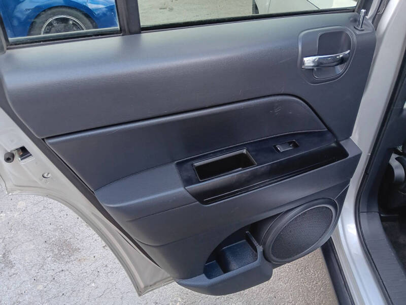 2012 Jeep Compass Sport