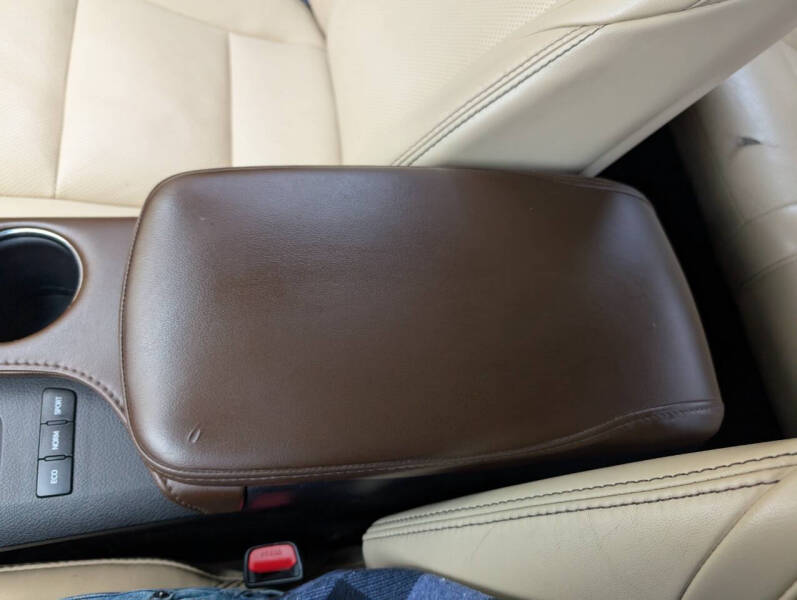 2017 Toyota Avalon XLE Premium