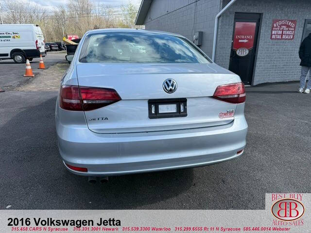 2016 Volkswagen Jetta