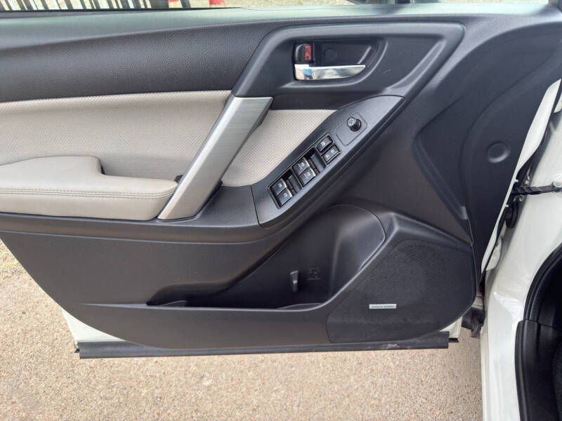 2017 Subaru Forester 2.5i Limited