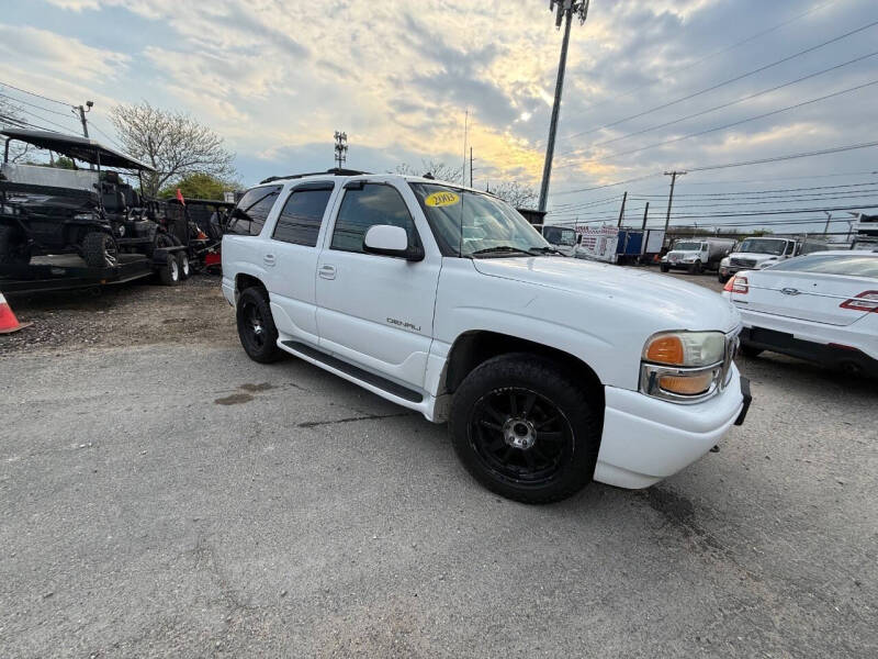 2003 GMC Yukon Denali