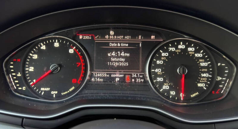 2017 Audi A4 2.0T quattro Premium