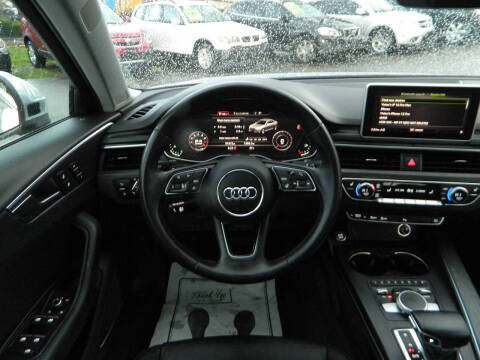 2017 Audi A4 2.0T quattro Premium Plus