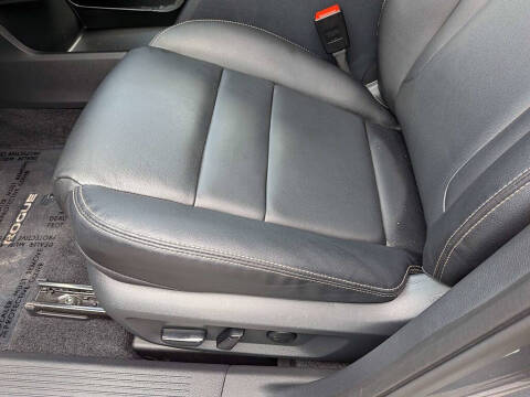 2026 Nissan Rogue SL