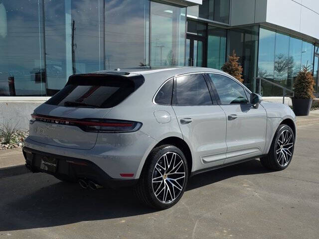 2026 Porsche Macan