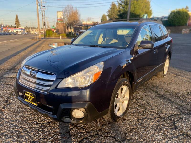 2014 Subaru Outback for sale at Bright Star Motors in Tacoma WA