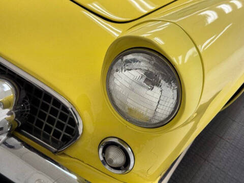 1955 Ford Thunderbird