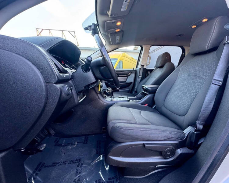 2016 GMC Acadia SLE-1
