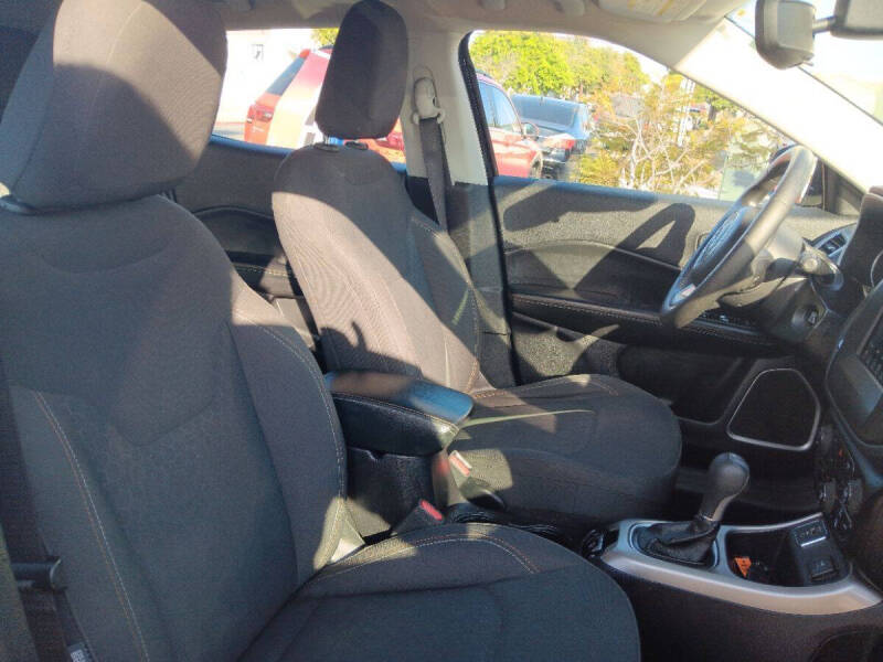 2019 Jeep Compass Sport