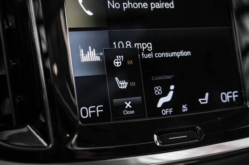 2021 Volvo V60 T5 Momentum