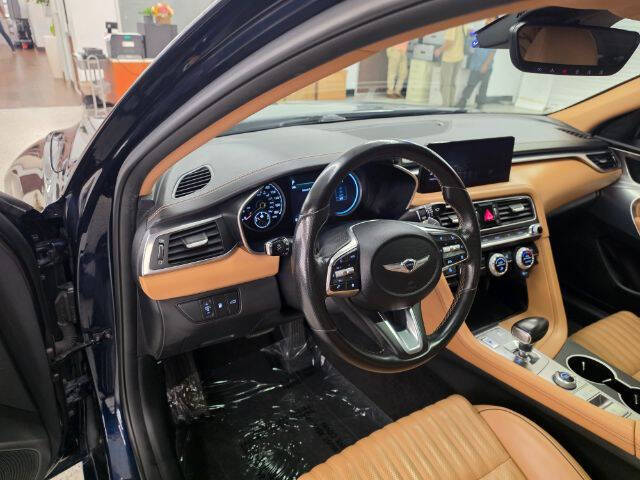 2022 Genesis G70