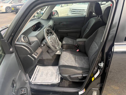 2012 Scion xB Release Series 9.0