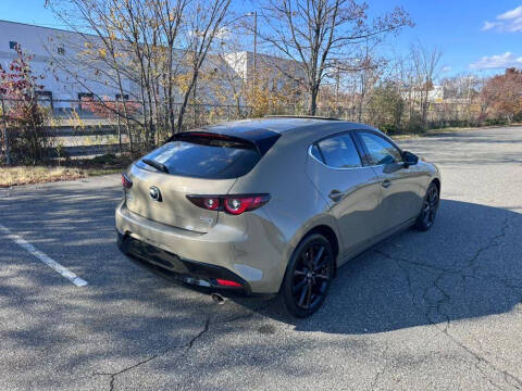 2024 Mazda Mazda3 Hatchback 2.5 Carbon Turbo