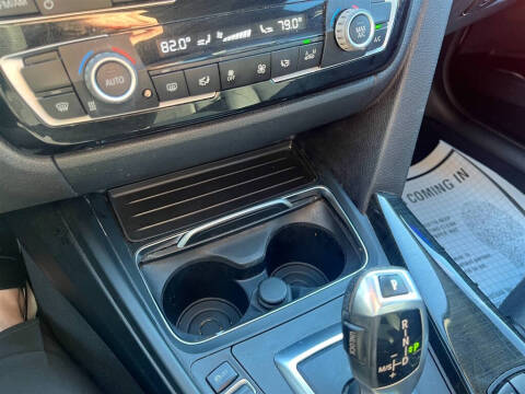 2017 BMW 3 Series 320i