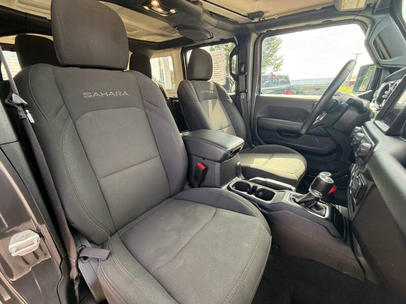 2023 Jeep Wrangler Sahara