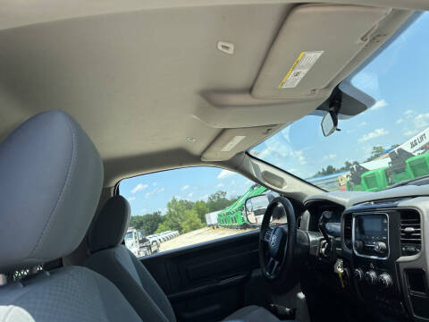 2017 RAM 3500 4wd Cummins Truck