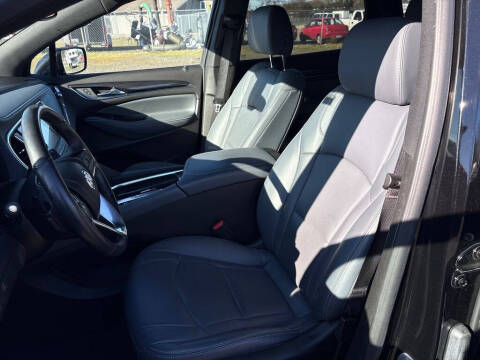 2023 Buick Enclave Essence