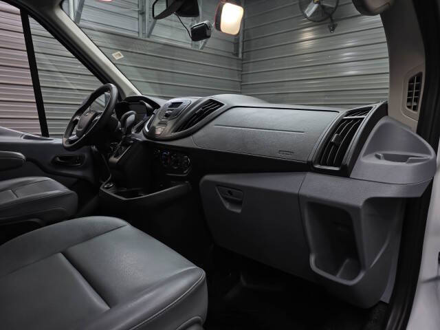 2019 Ford Transit