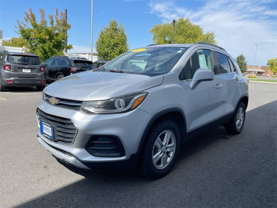 Used 2017 Chevrolet Trax LT with VIN 3GNCJPSBXHL144128 for sale in Billings, MT