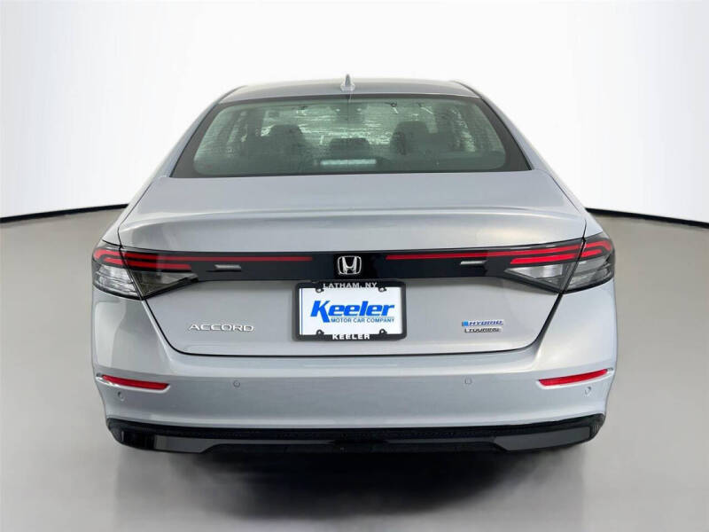 2025 Honda Accord Hybrid Touring