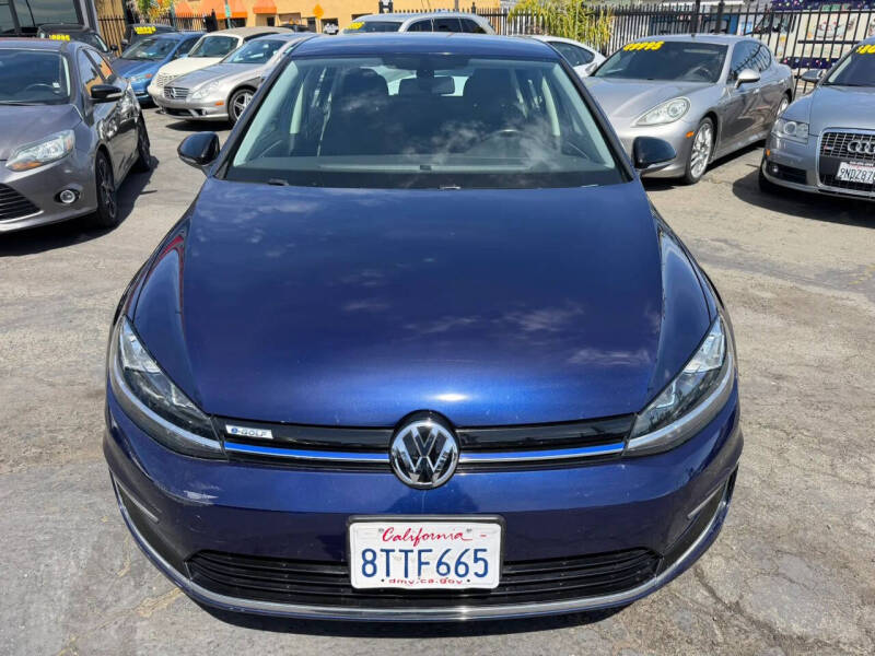2017 Volkswagen e-Golf SE